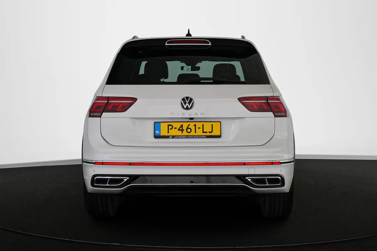 1.4 TSI eHybrid R-Line Business+ Panoramadak Trekhaak IQ-Light Keyless