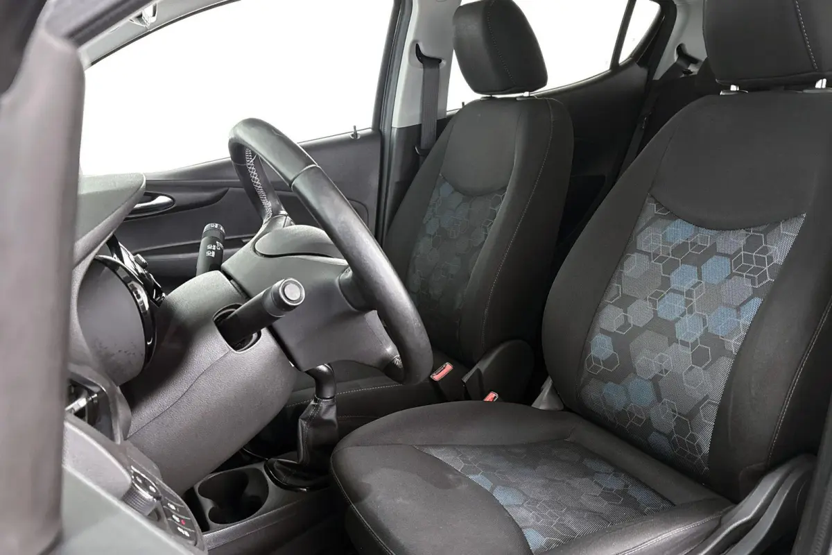 1.0 Online Edition Stuur-Stoelverwarming Apple CarPlay Airco