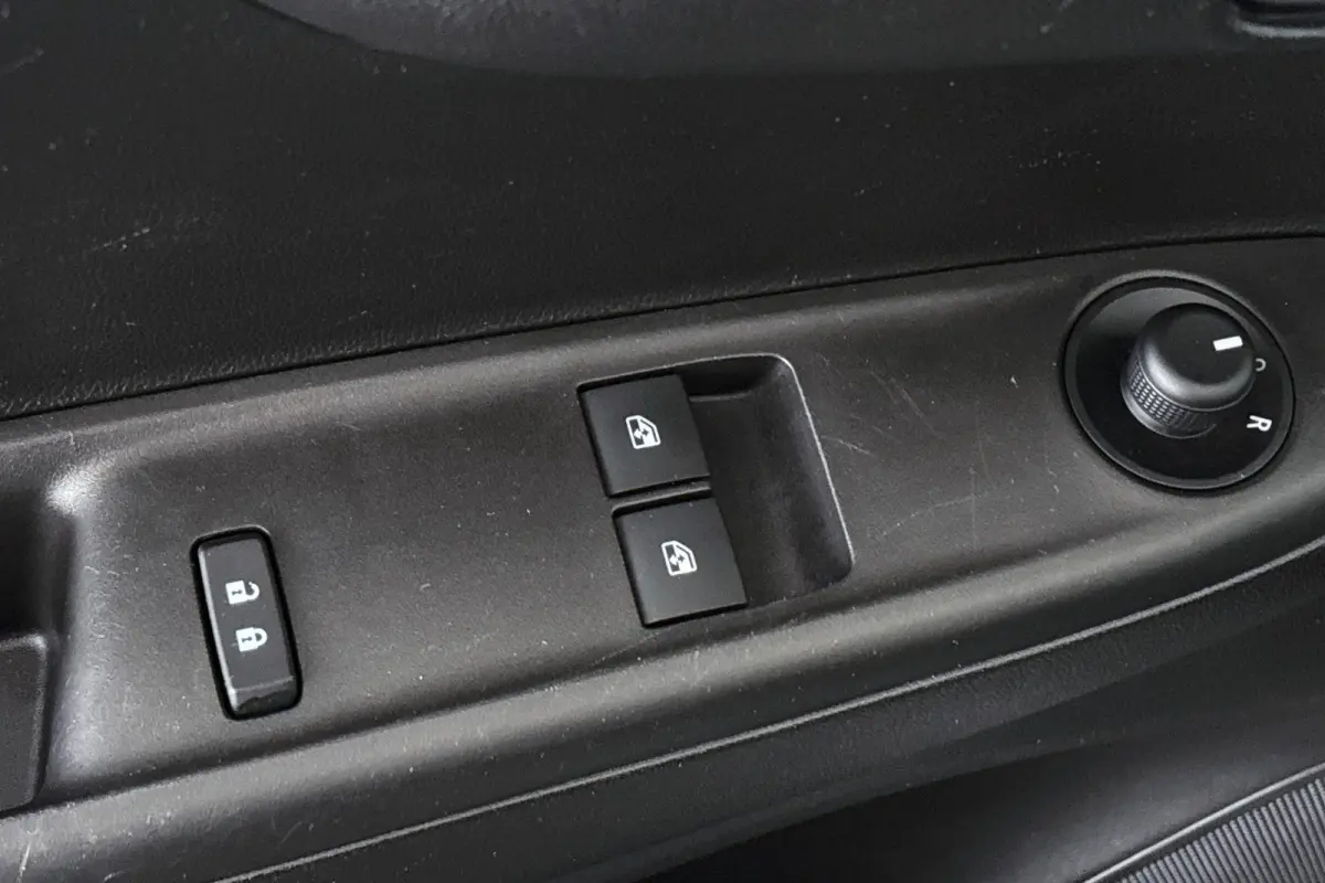 1.0 Online Edition Stuur-Stoelverwarming Apple CarPlay Airco