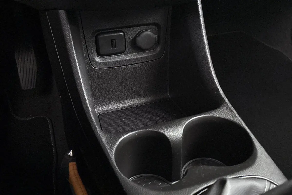 1.0 Online Edition Stuur-Stoelverwarming Apple CarPlay Airco