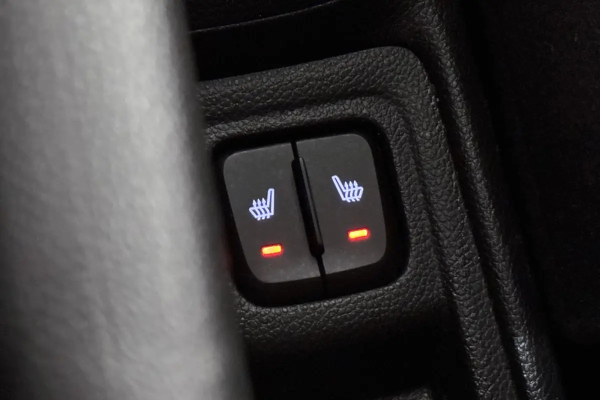 1.0 Online Edition Stuur-Stoelverwarming Apple CarPlay Airco