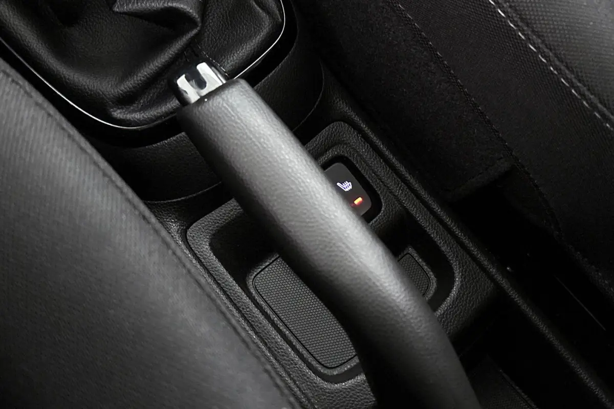 1.0 Online Edition Stuur-Stoelverwarming Apple CarPlay Airco