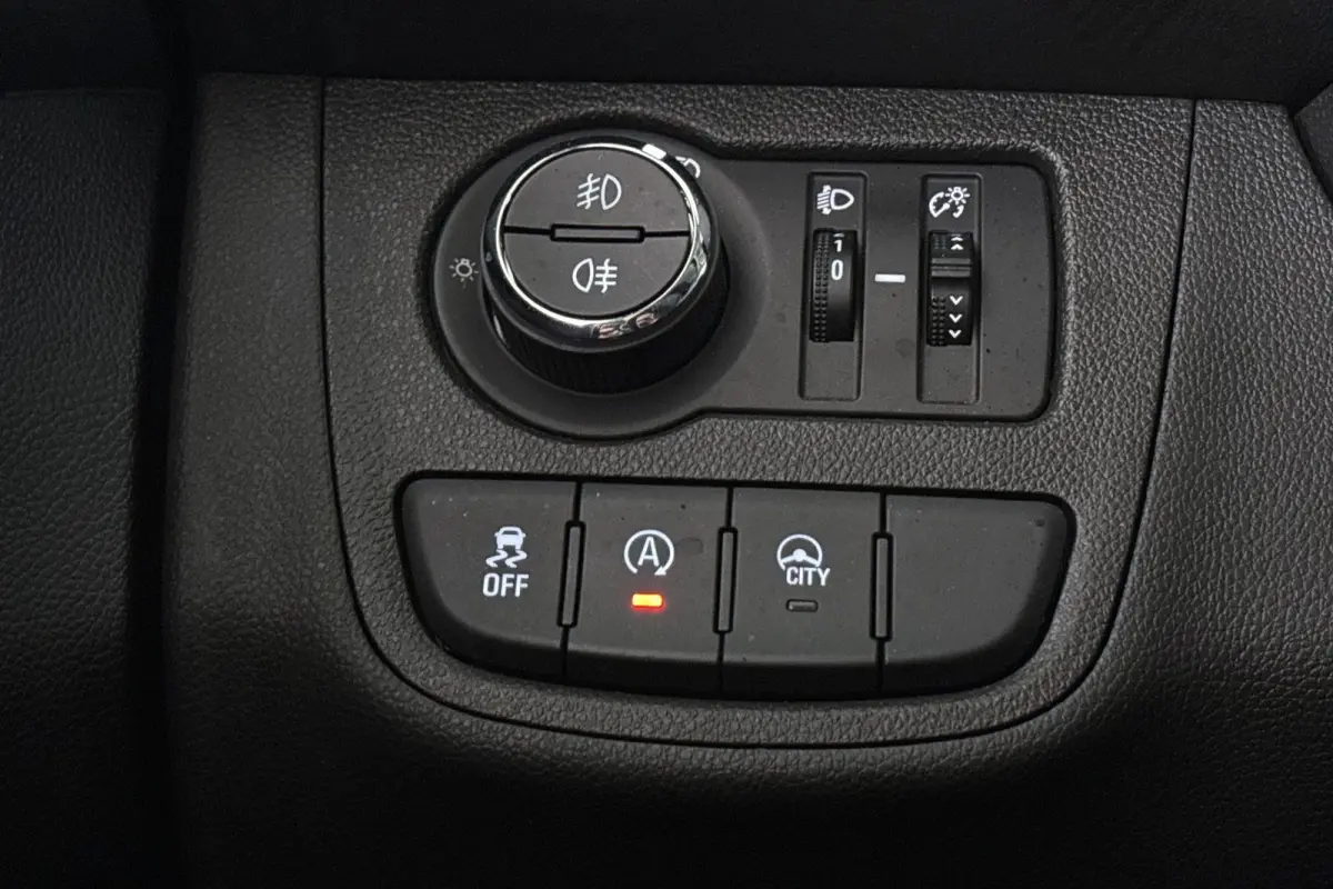 1.0 Online Edition Stuur-Stoelverwarming Apple CarPlay Airco