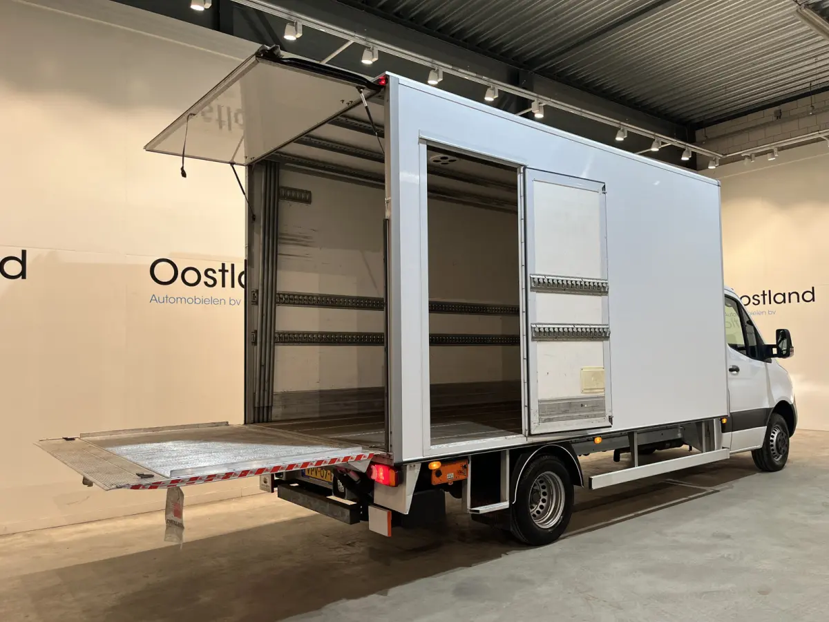 515 CDI L3 RWD Automaat N2 Bakwagen met Laadklep / Euro 6 / Zijdeur / Airco