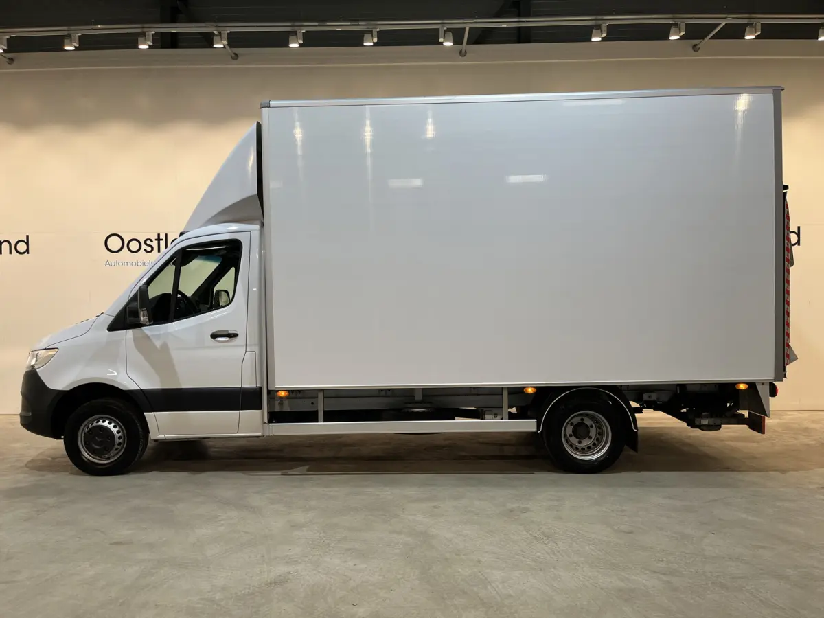 515 CDI L3 RWD Automaat N2 Bakwagen met Laadklep / Euro 6 / Zijdeur / Airco