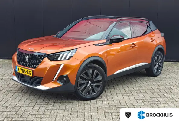 1.2 PureTech GT-Line 130pk | Navigatie | Getint Glas | L.M. | Camera | | Achterbank in delen neerklapbaar | Achteruitrijcamera | Airco (automatisch)