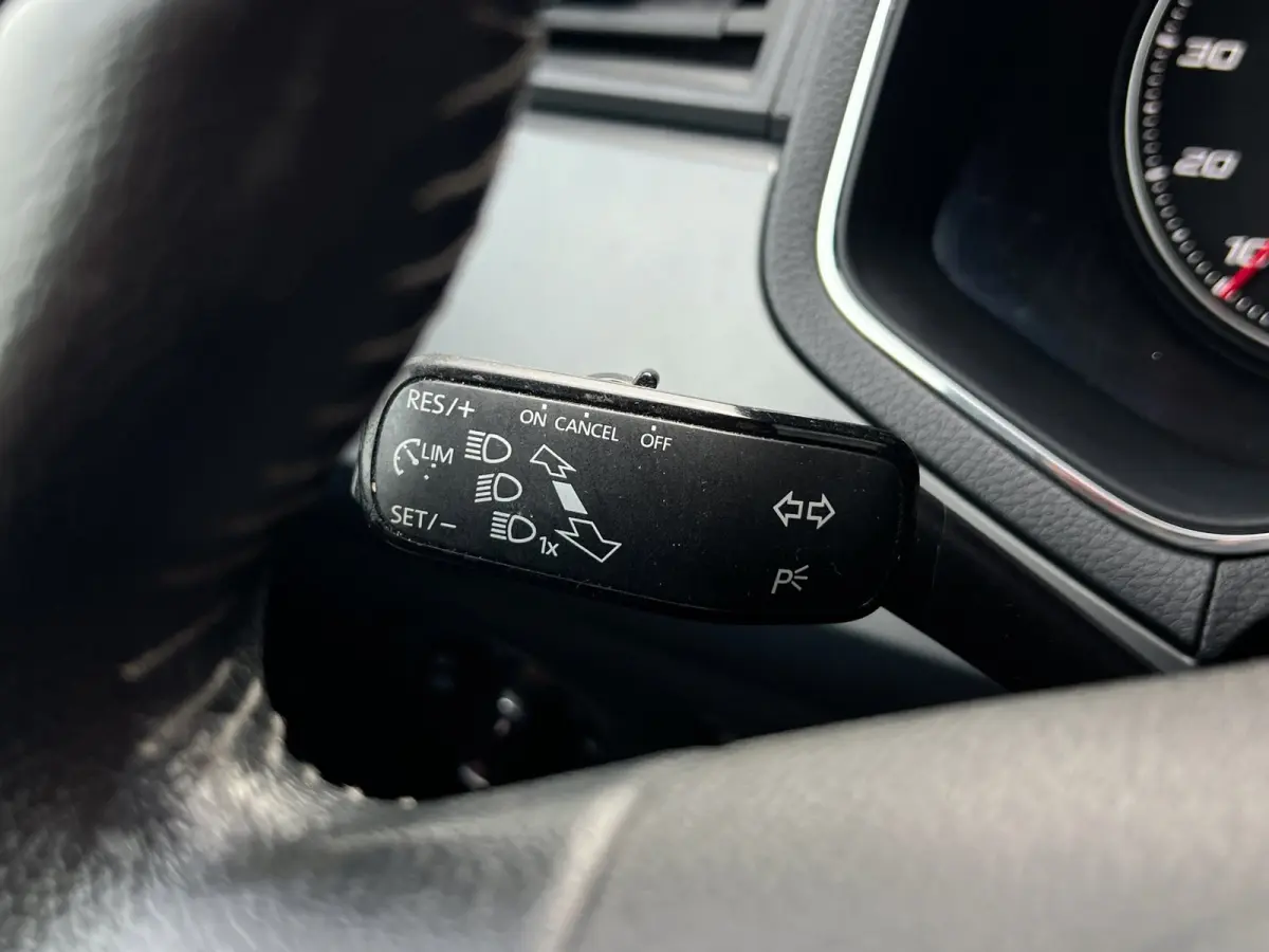 1.0TSI|PDC|Bluetooth|Climate|Isofix|APK 2027