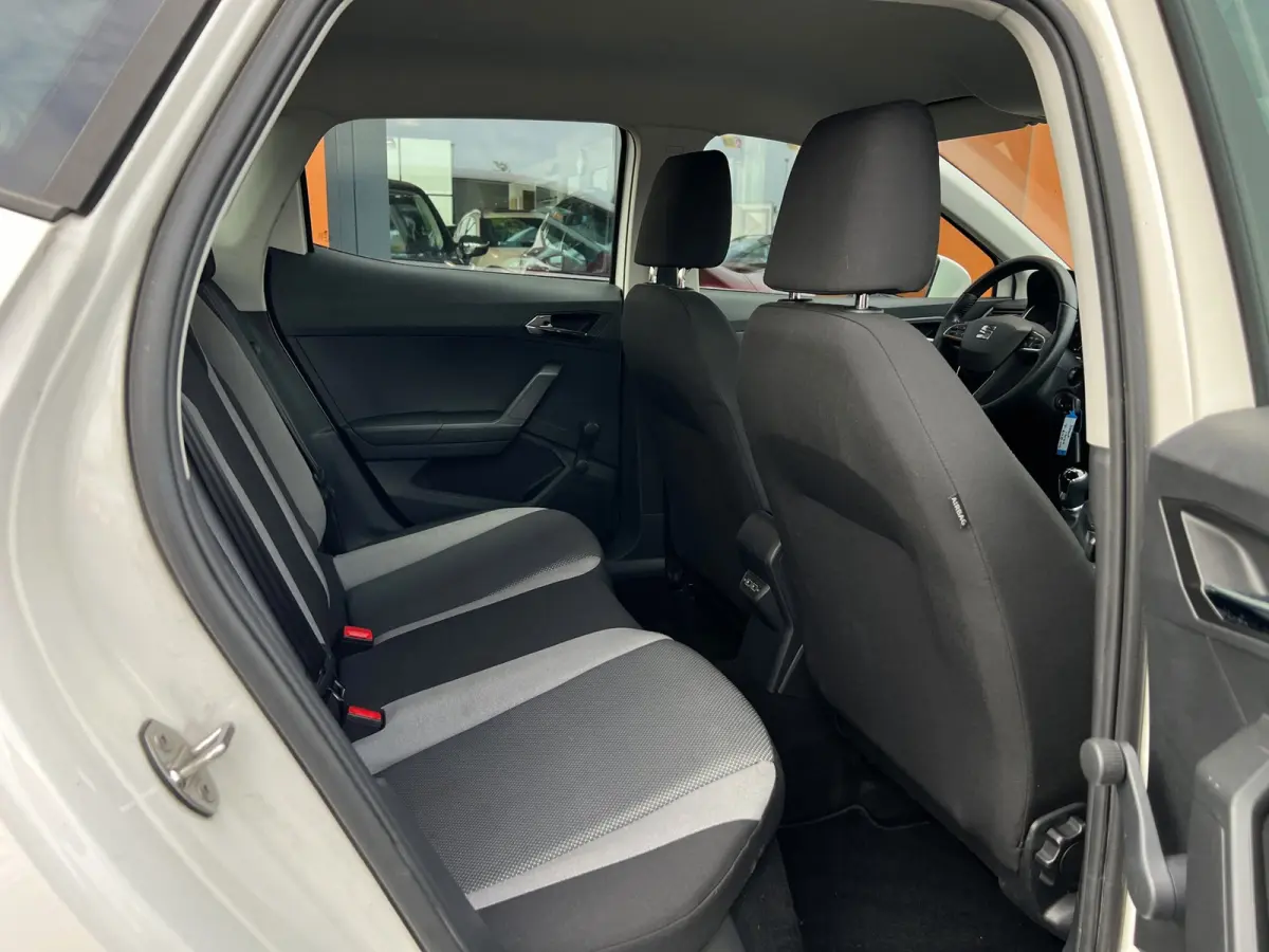 1.0TSI|PDC|Bluetooth|Climate|Isofix|APK 2027