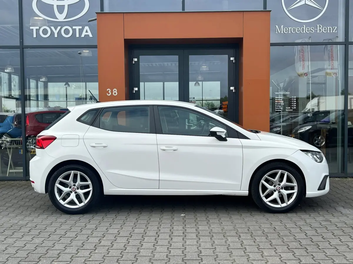 1.0TSI|PDC|Bluetooth|Climate|Isofix|APK 2027