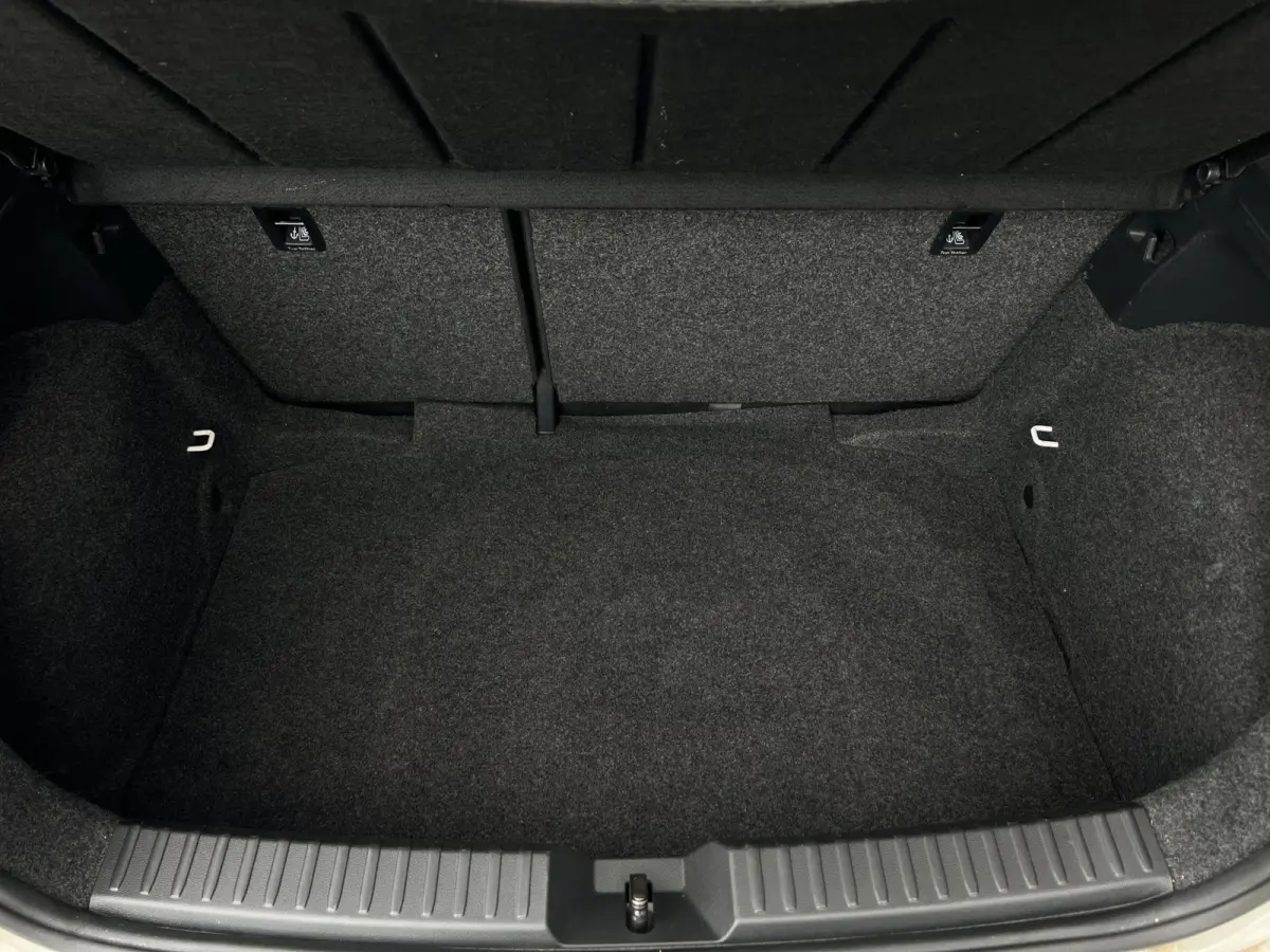 1.0TSI|PDC|Bluetooth|Climate|Isofix|APK 2027