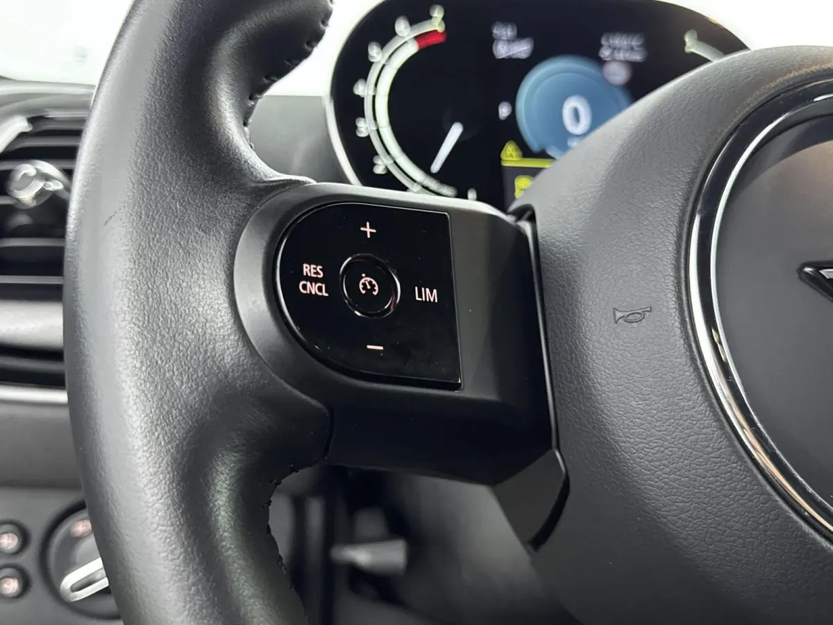 2.0 Cooper S MINI Yours