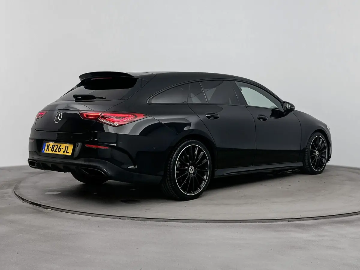 180 Business Solution AMG SFEERVERLICHTING | LEDER | CLIMATE CONTROL | NAVIGATIE | DIGITAAL DASHBOARD | LMV | CRUISE CONTROL | CAMERA |