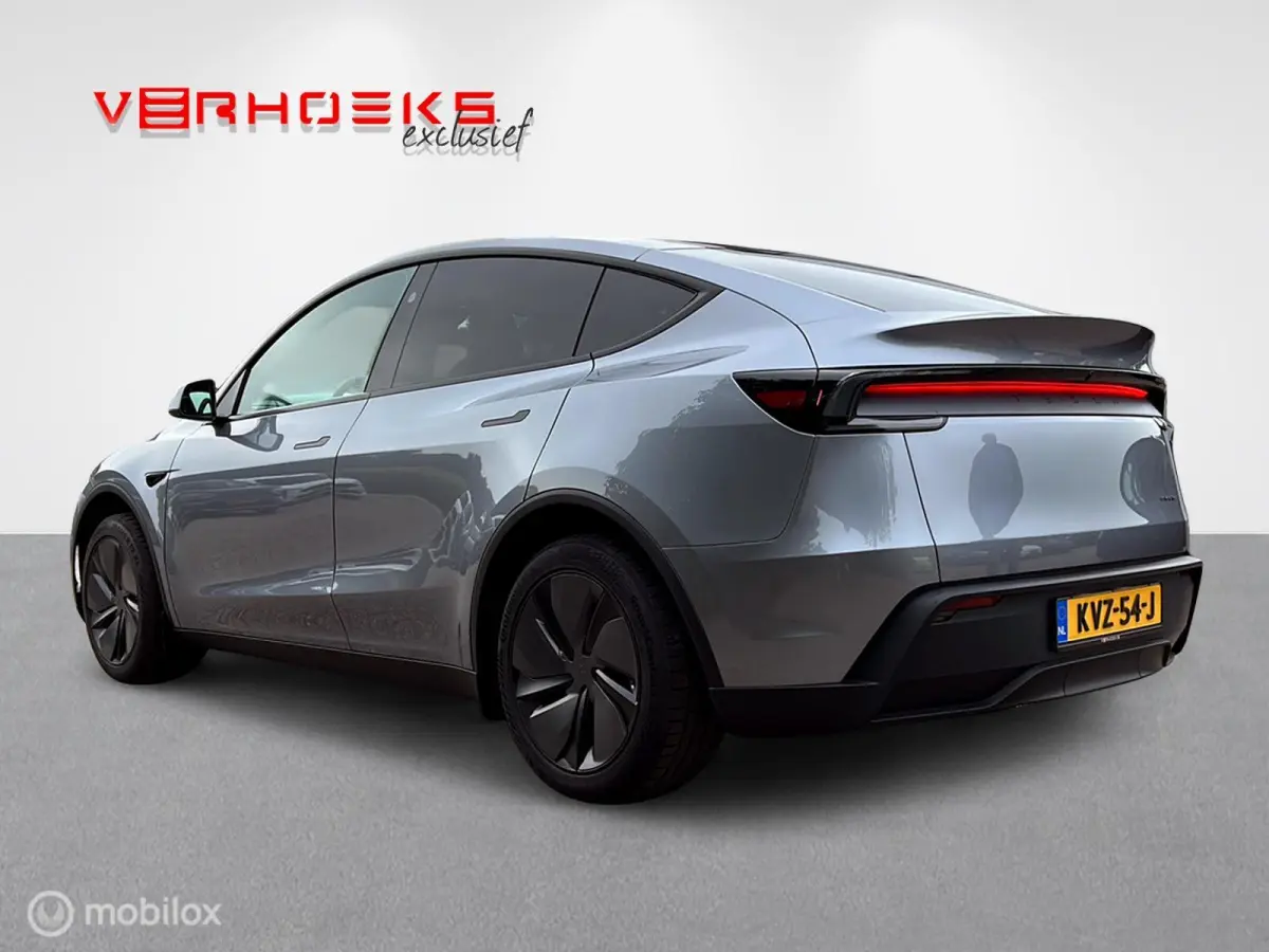 Premium Long Range RWD / BTW !! / Nieuw!!