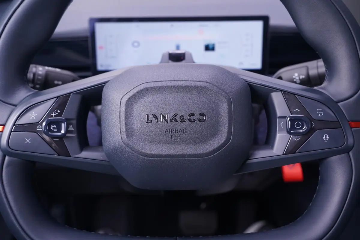 Core 66 kWh SOH 99% Apple Carplay Panoramadak Achteruitrijcamera Clima Stoelverwarming Navi LMV "19"