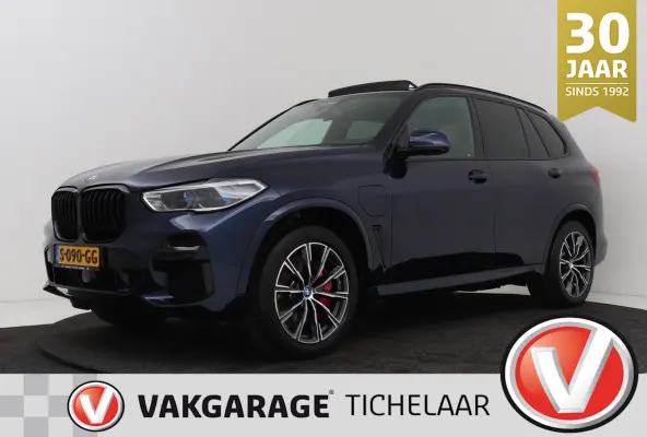 XDrive45e High Executive M-Sport | Uitklap Trekhaak | Panoramadak | Laser Lights | Sportstoelen | 360 Camera | CarPlay |