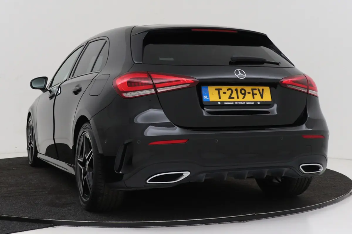 180 Business Solution AMG-Line | Camera | Cruise Control | Sportstoelen | Digital Cockpit | Widescreen |