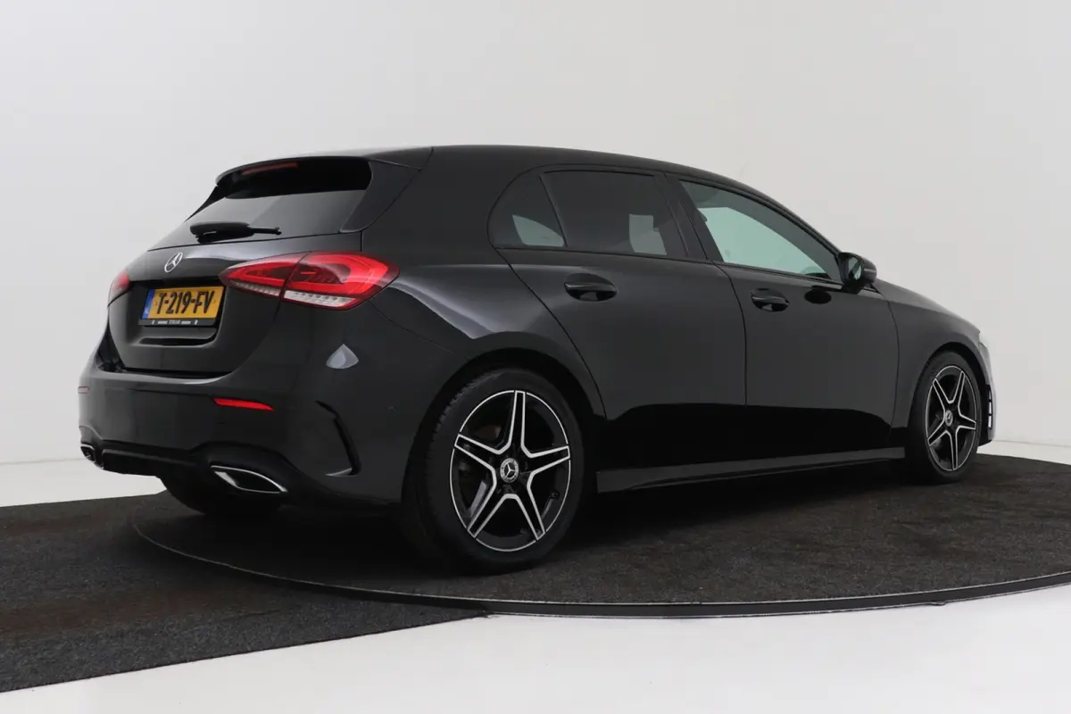 180 Business Solution AMG-Line | Camera | Cruise Control | Sportstoelen | Digital Cockpit | Widescreen |