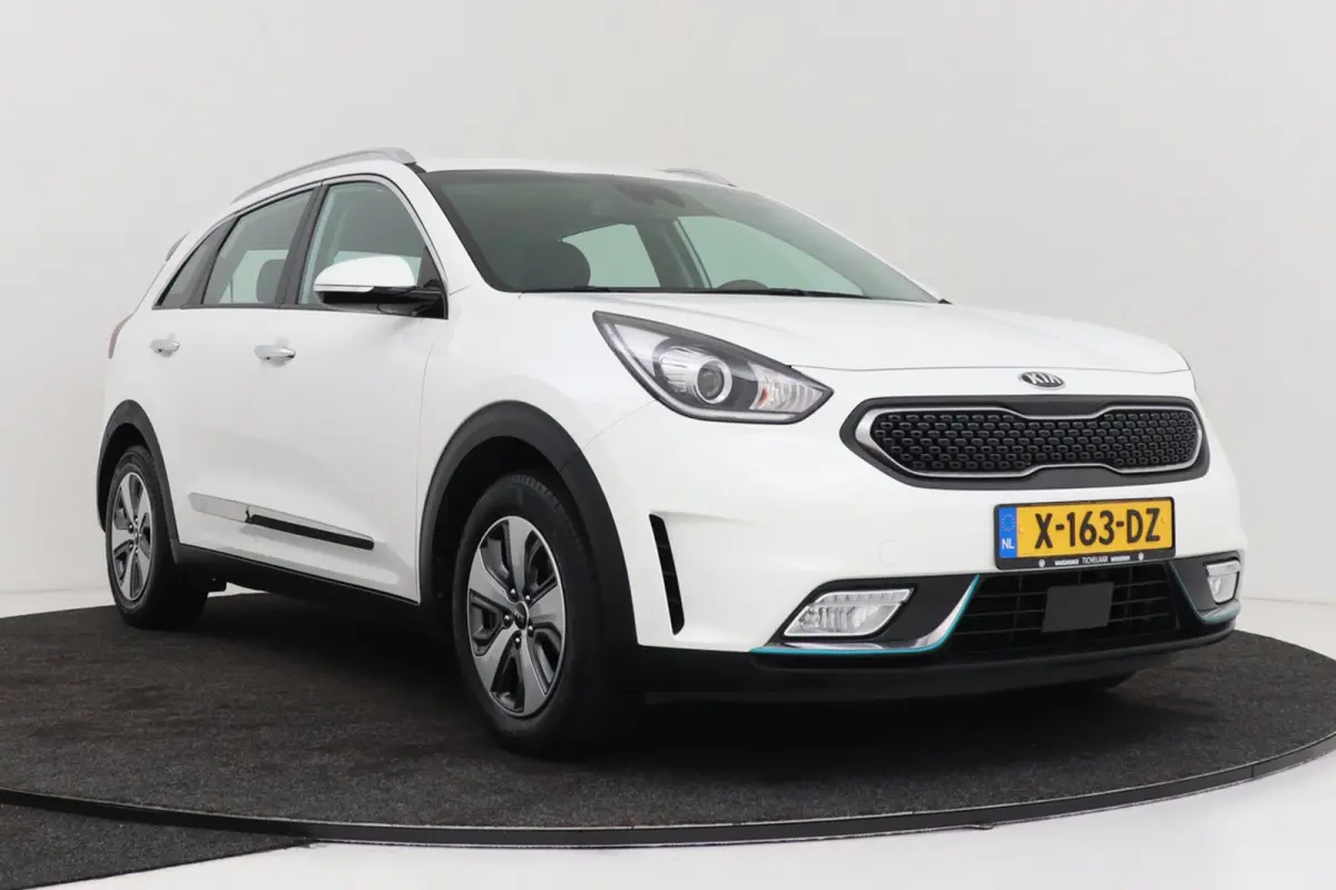 1.6 GDi PHEV DynamicLine | Trekhaak | CarPlay | Camera | 72.000 KM!! | Navigatie | Stoel-/Stuurverwarming |
