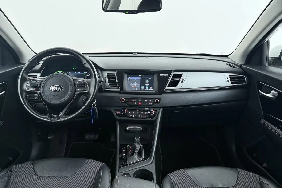 1.6 GDi PHEV DynamicLine | Trekhaak | CarPlay | Camera | 72.000 KM!! | Navigatie | Stoel-/Stuurverwarming |
