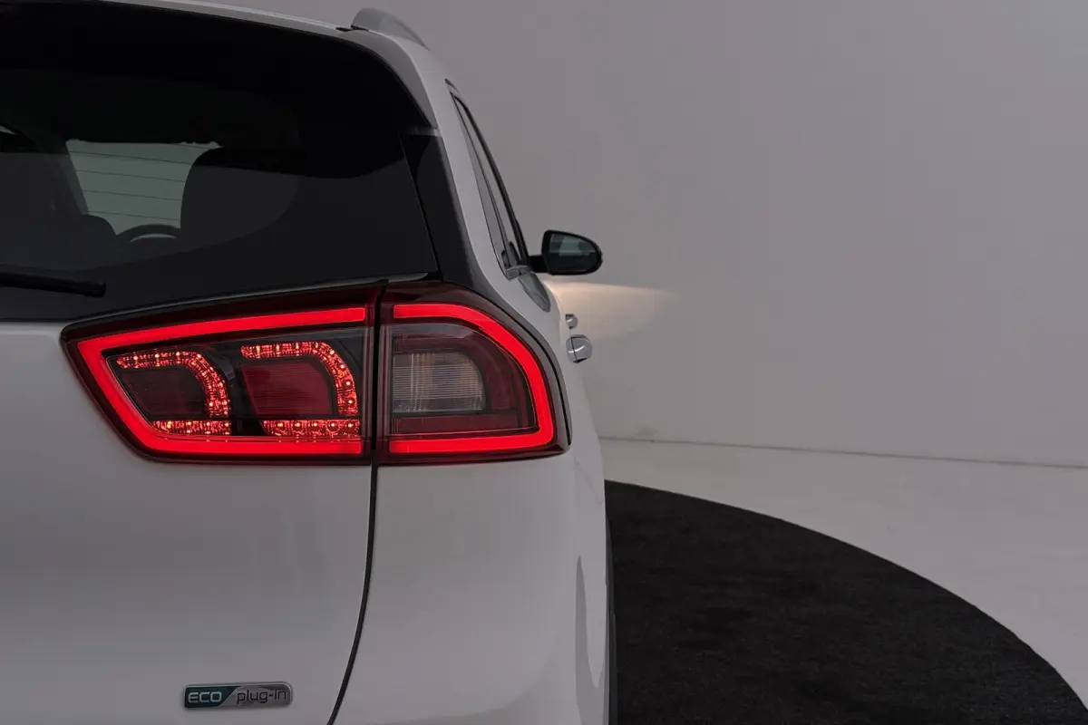 1.6 GDi PHEV DynamicLine | Trekhaak | CarPlay | Camera | 72.000 KM!! | Navigatie | Stoel-/Stuurverwarming |
