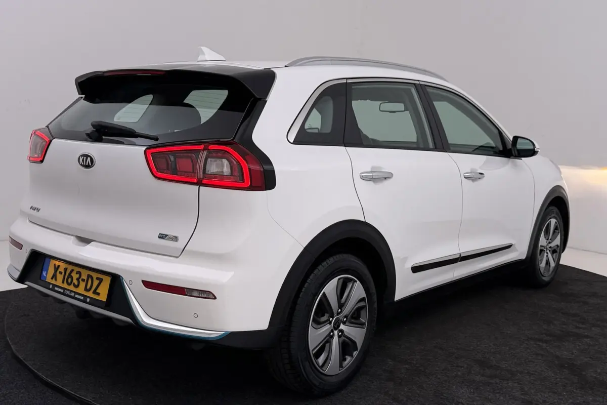 1.6 GDi PHEV DynamicLine | Trekhaak | CarPlay | Camera | 72.000 KM!! | Navigatie | Stoel-/Stuurverwarming |