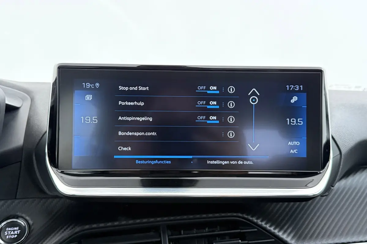 1.2 PureTech Blue Lease Allure | 130 PK | Distributie Vervangen | CarPlay | Digital Cockpit | 49.000 KM!! |