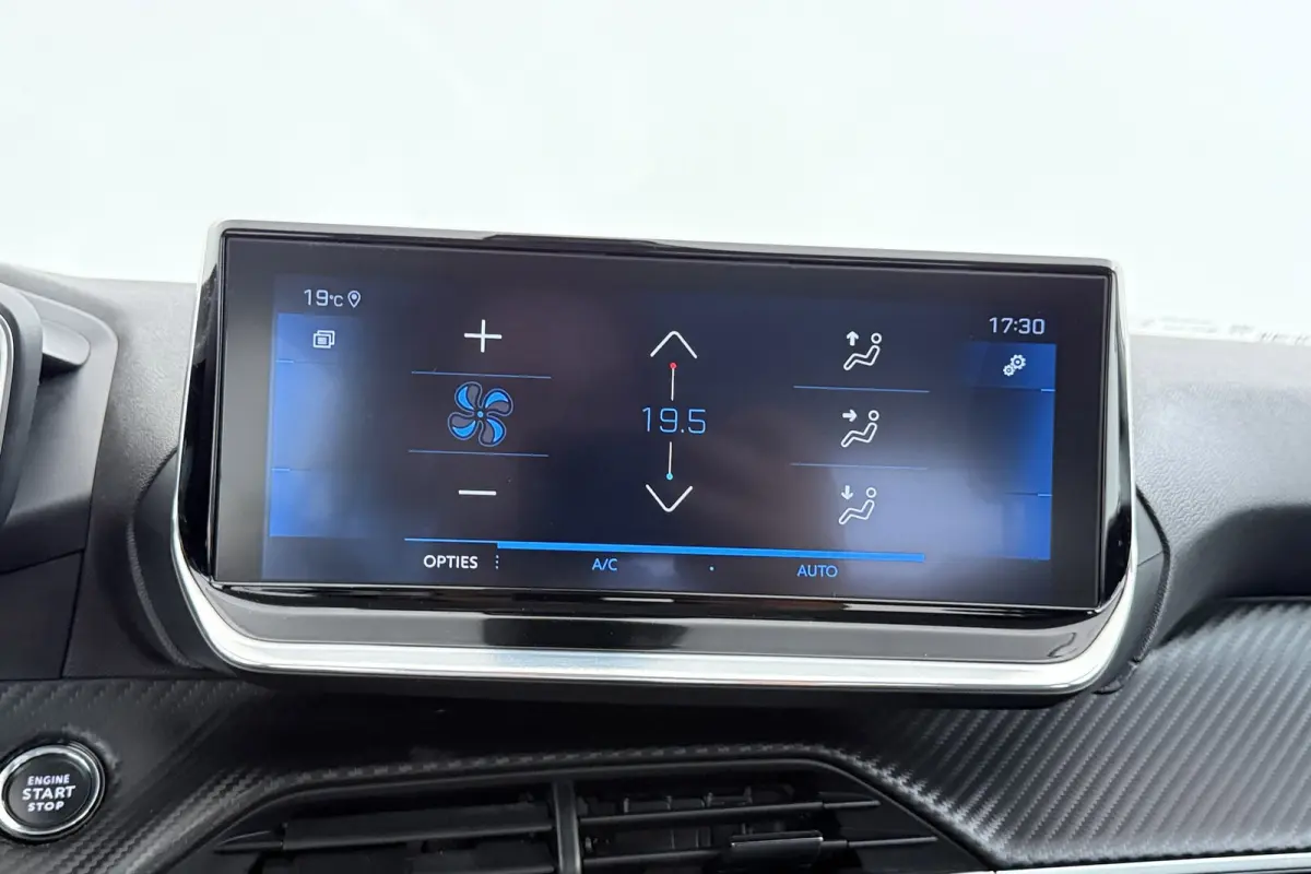 1.2 PureTech Blue Lease Allure | 130 PK | Distributie Vervangen | CarPlay | Digital Cockpit | 49.000 KM!! |