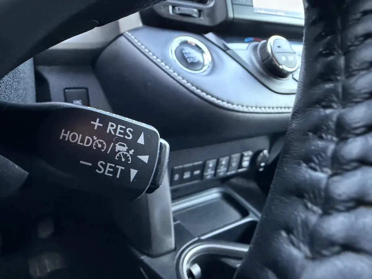 2.0 VVT-i AWD Executive 4x4