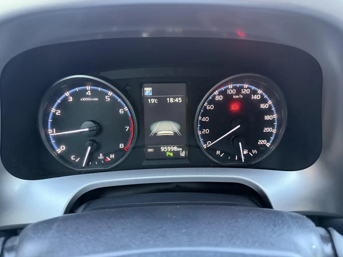 2.0 VVT-i AWD Executive 4x4
