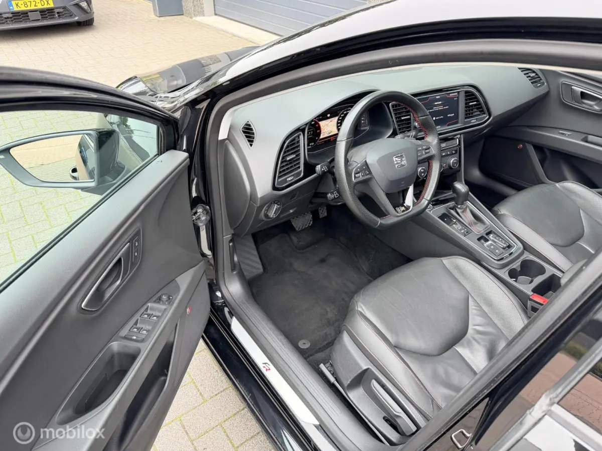1.4 EcoTSI FR Business Intense 2e Eig AUT Pano VOLL!!!