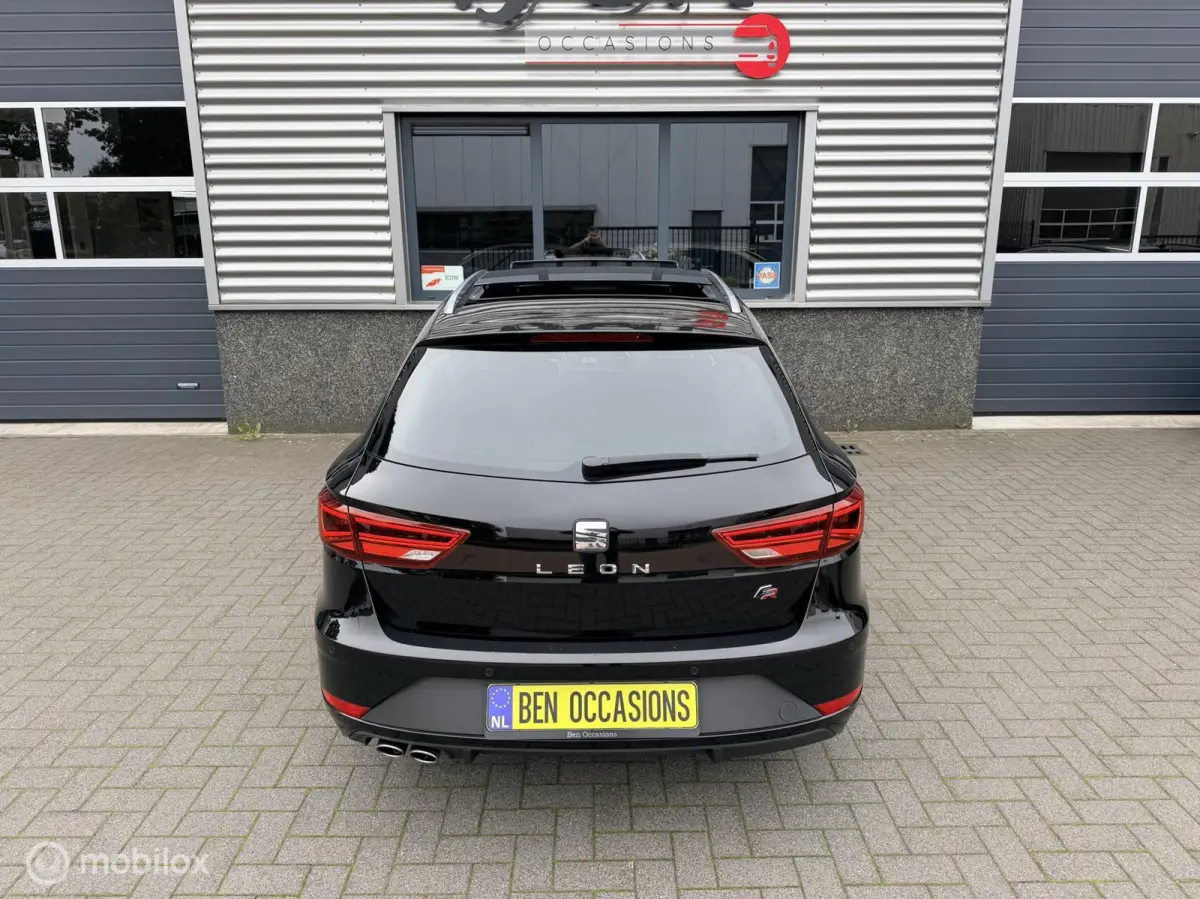 1.4 EcoTSI FR Business Intense 2e Eig AUT Pano VOLL!!!