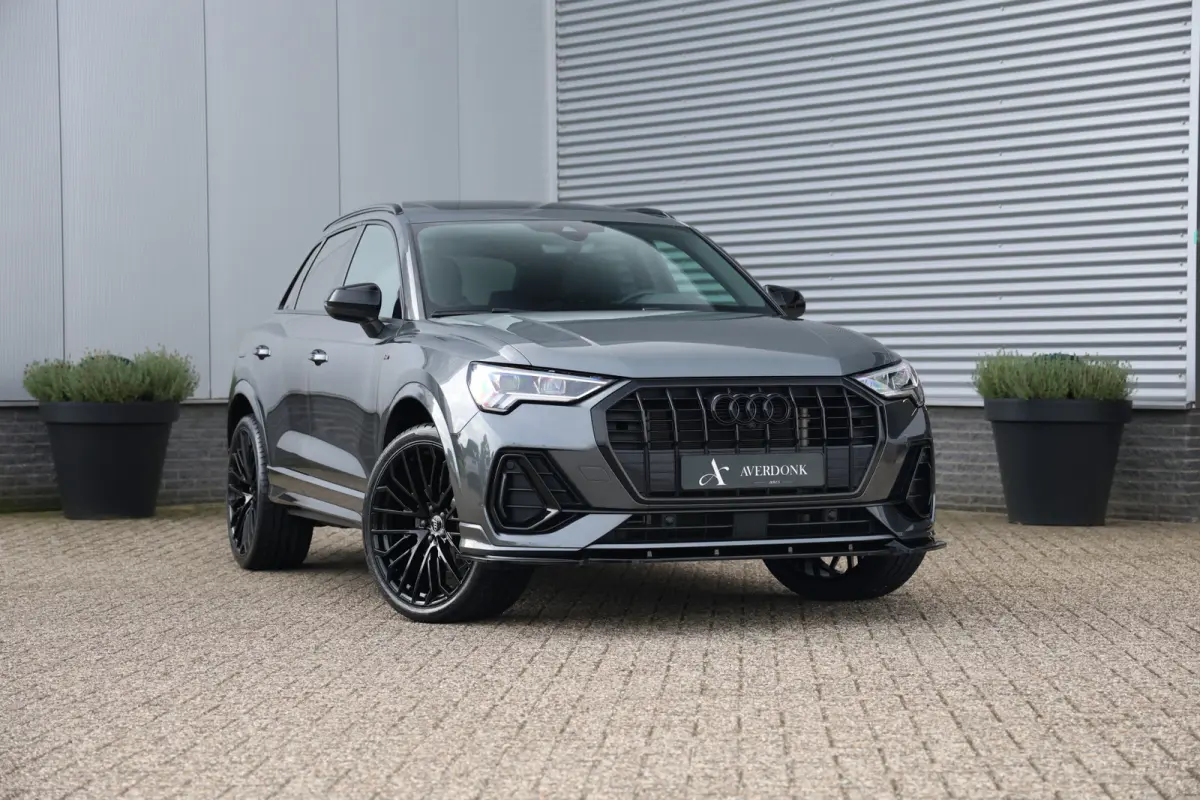 45 TFSI e 245pk Competition S-Line Black Pano|360cam|Elek stoelv|Matrix|RS Q3