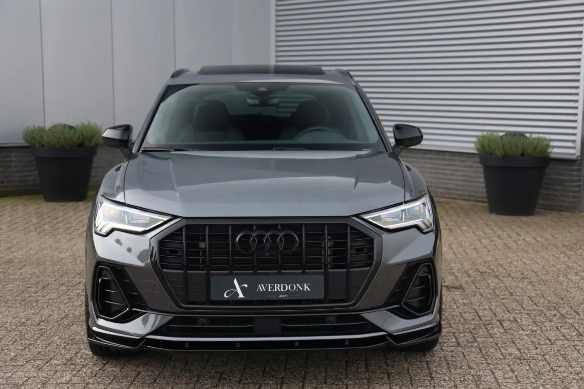 45 TFSI e 245pk Competition S-Line Black Pano|360cam|Elek stoelv|Matrix|RS Q3