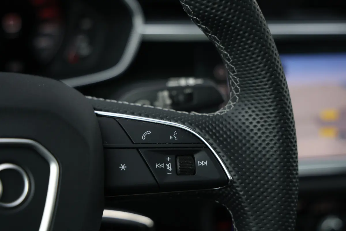 45 TFSI e 245pk Competition S-Line Black Pano|360cam|Elek stoelv|Matrix|RS Q3