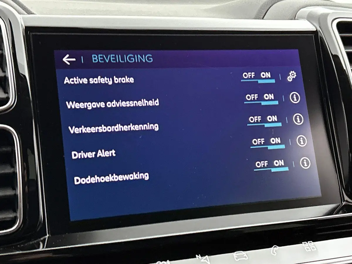 1.6 Plug-in Hybrid 225 Business Plus CAMERA | NAVI & CARPLAY | AD-CRUISE