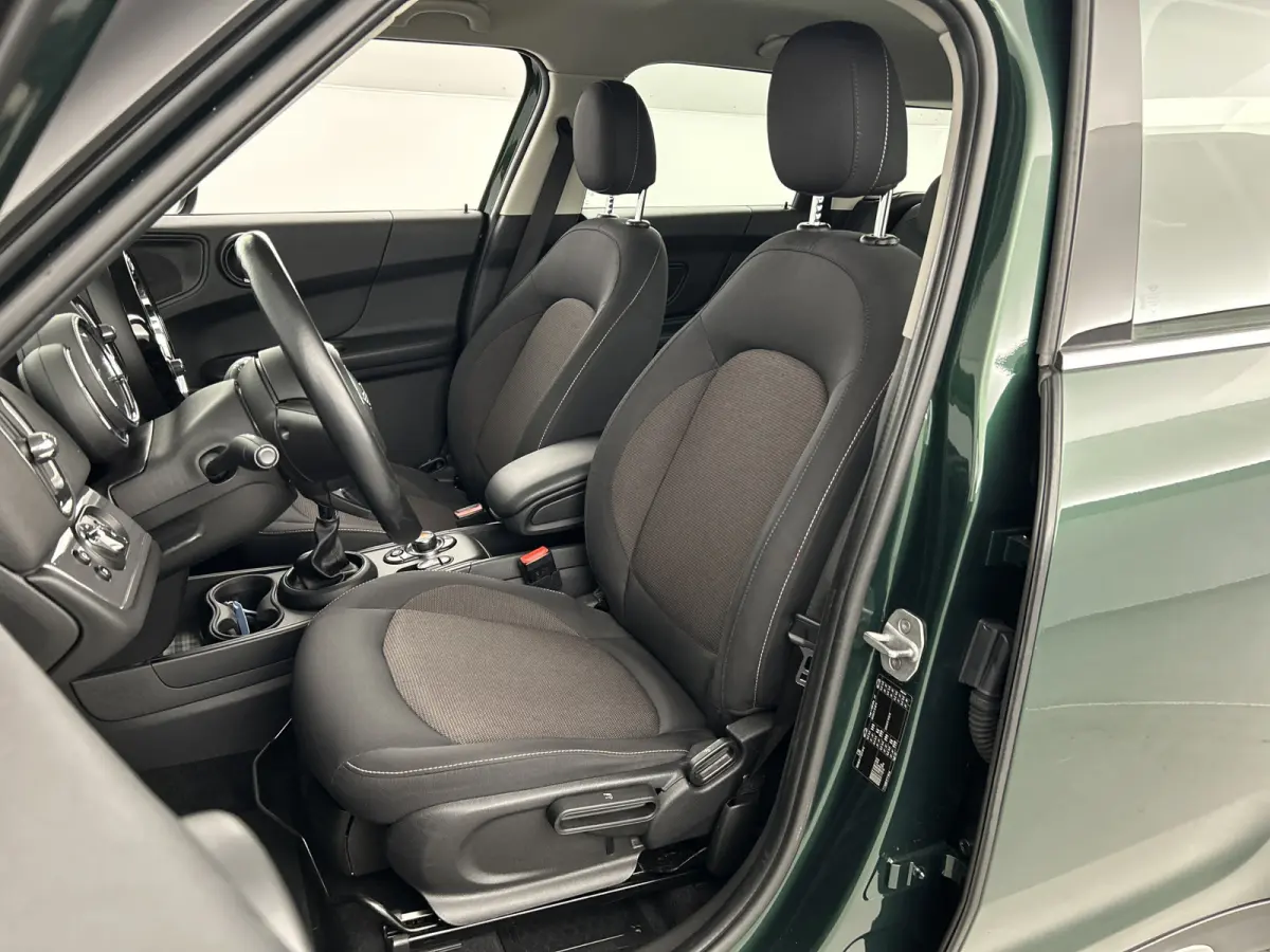 1.5 Cooper Black edition/PDC V+A/Cruise control/Airco/