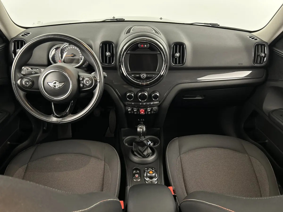 1.5 Cooper Black edition/PDC V+A/Cruise control/Airco/