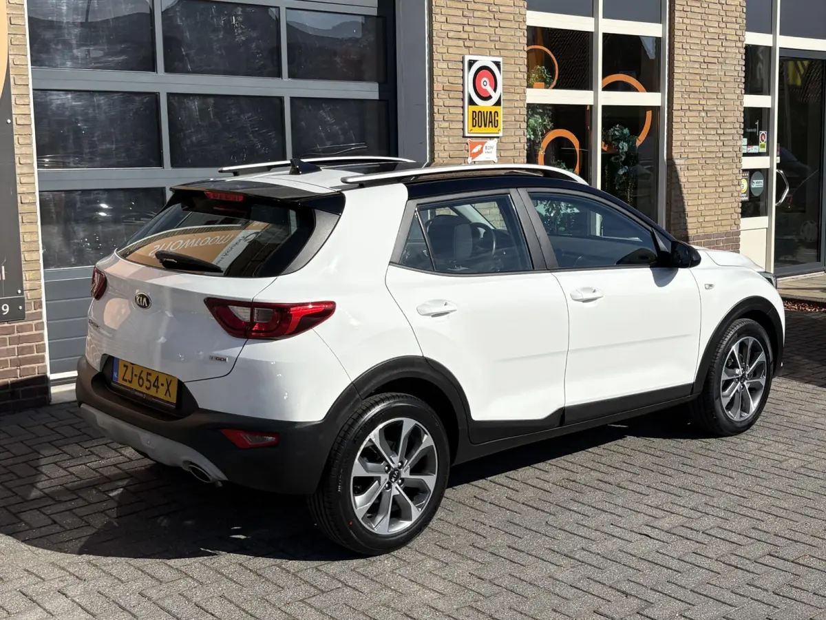 1.0 T-GDi DynamicLine 2-TONE/CARPLAY/CAMERA/LMV/NL-AUTO/1E EIG.