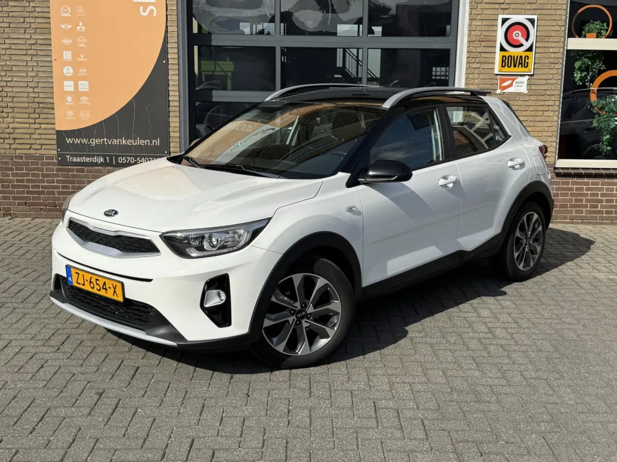 1.0 T-GDi DynamicLine 2-TONE/CARPLAY/CAMERA/LMV/NL-AUTO/1E EIG.