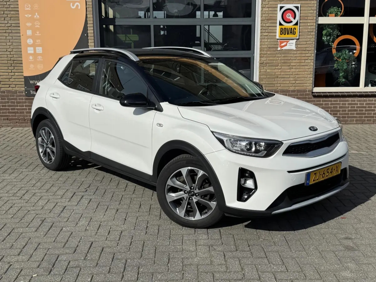 1.0 T-GDi DynamicLine 2-TONE/CARPLAY/CAMERA/LMV/NL-AUTO/1E EIG.