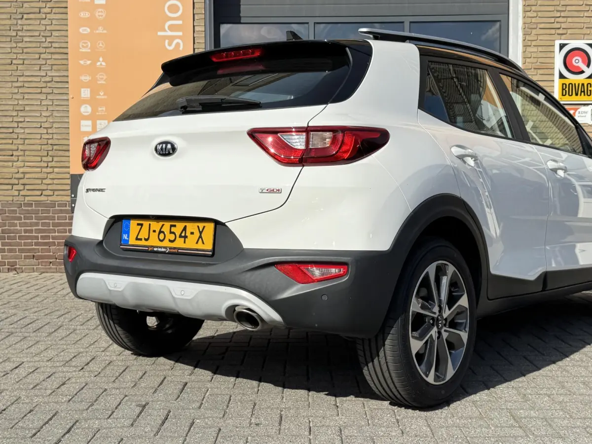 1.0 T-GDi DynamicLine 2-TONE/CARPLAY/CAMERA/LMV/NL-AUTO/1E EIG.