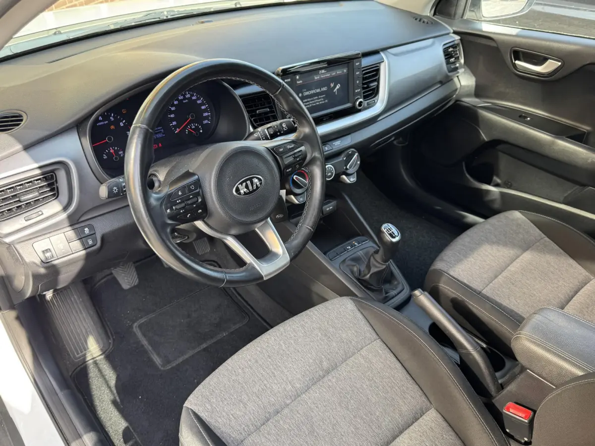 1.0 T-GDi DynamicLine 2-TONE/CARPLAY/CAMERA/LMV/NL-AUTO/1E EIG.