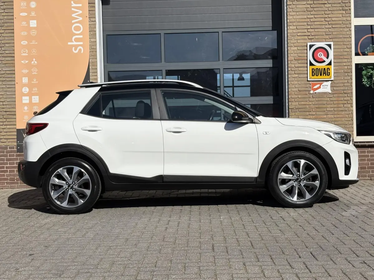 1.0 T-GDi DynamicLine 2-TONE/CARPLAY/CAMERA/LMV/NL-AUTO/1E EIG.