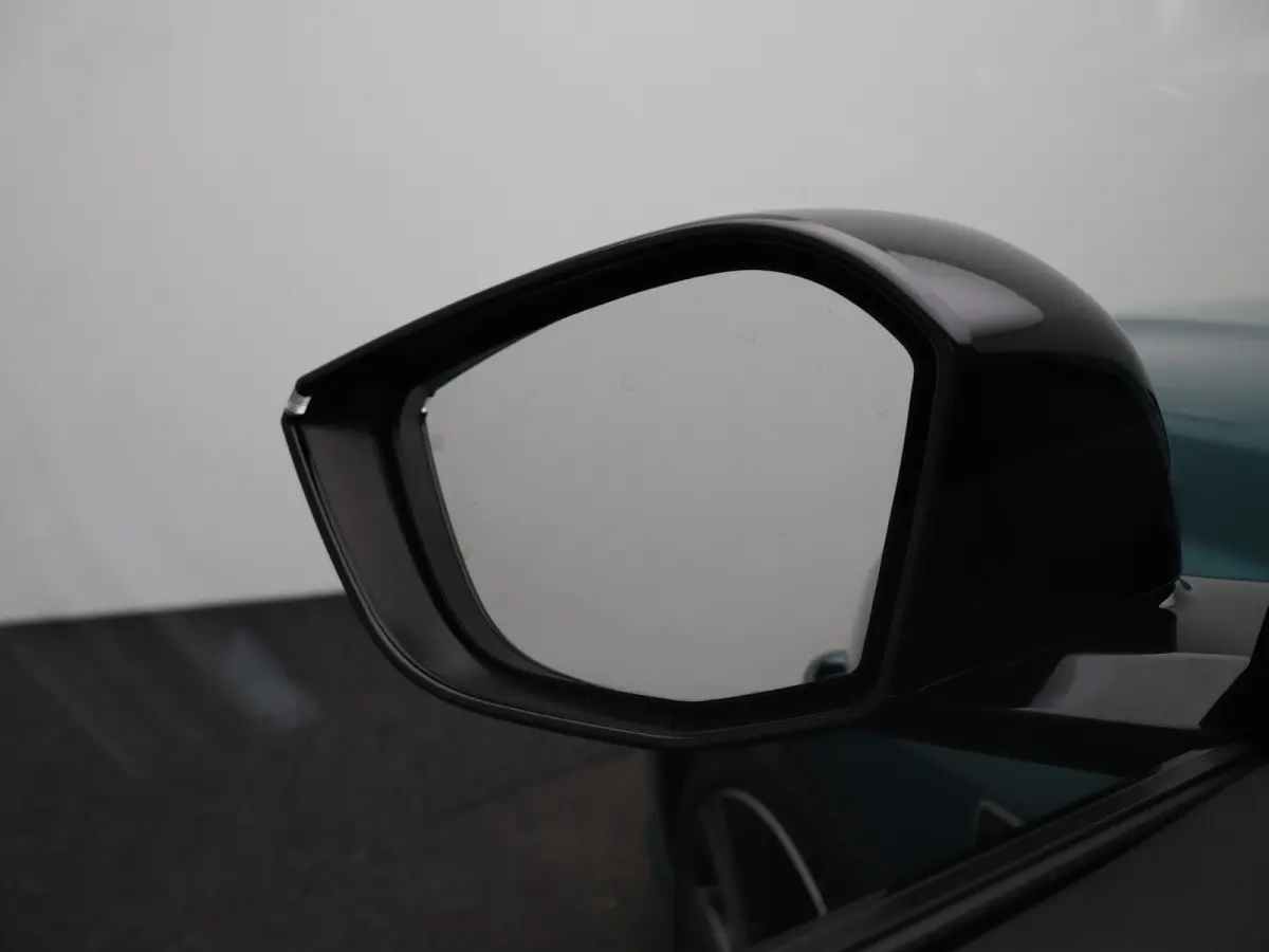1.2 PureTech GT 360 Graden Camera | Elektrische Kofferklep | Dodehoekbewaking | Parkeersenoren Voor en Achter | Adaptive Cruise Control | Drive Assist | Elektrisch Verstelbare Stoelen met Ma