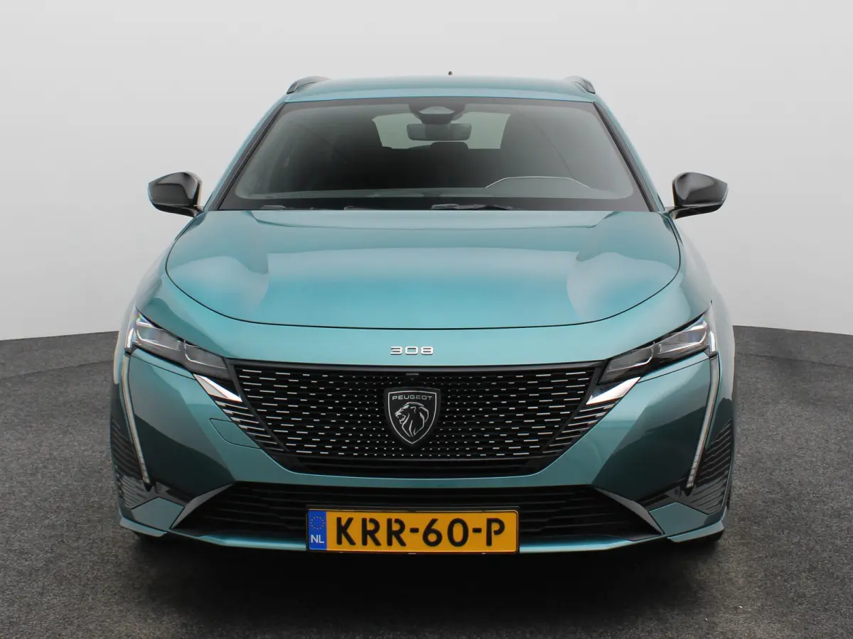 1.2 PureTech GT 360 Graden Camera | Elektrische Kofferklep | Dodehoekbewaking | Parkeersenoren Voor en Achter | Adaptive Cruise Control | Drive Assist | Elektrisch Verstelbare Stoelen met Ma