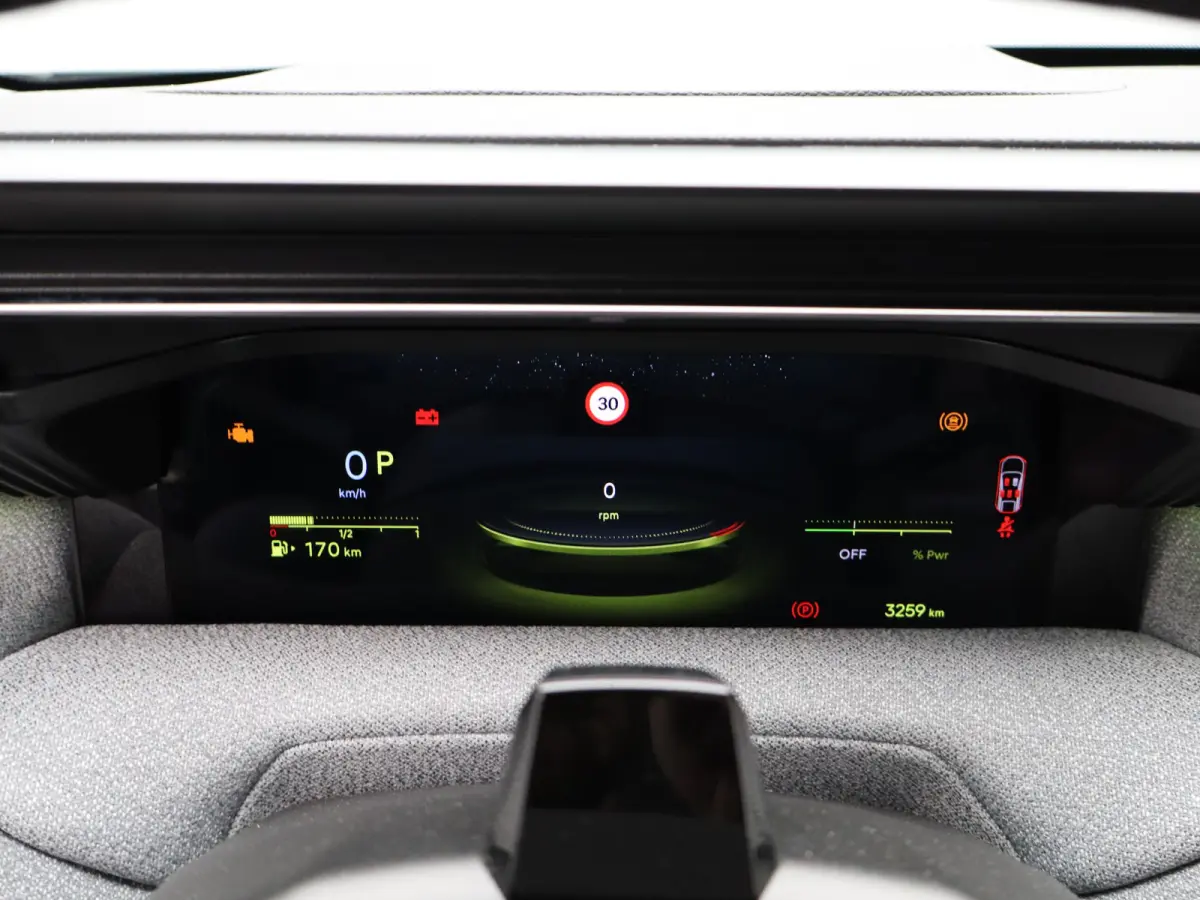 1.2 Hybrid 145 Max Afneembare Trekhaak | 360* Graden Camera | Adaptieve Cruise Control | Drive Assist | Elektrisch Verstelbare Stoelen | Stoelverwarming en Ventilatie
