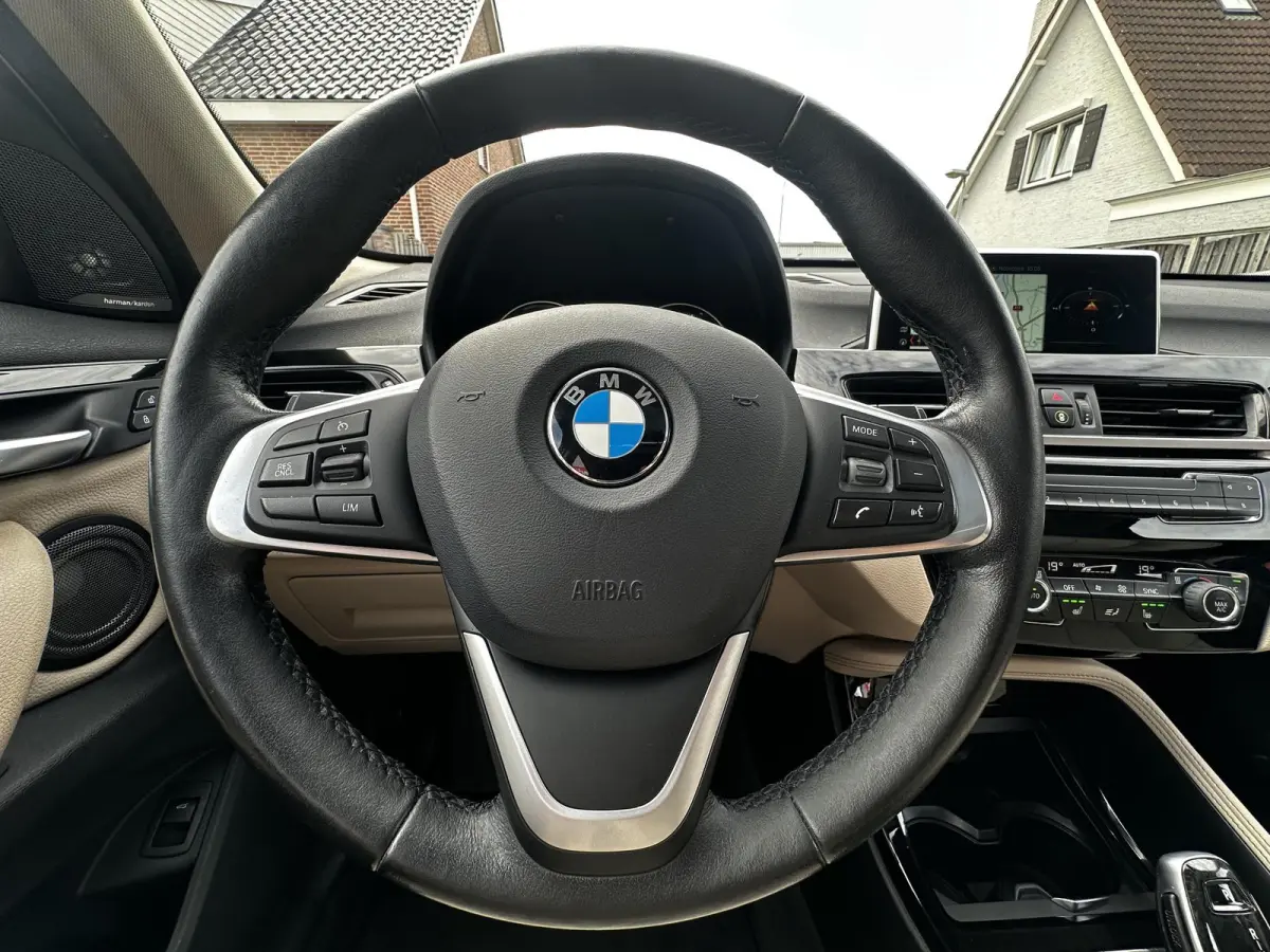 sDrive20i High Executive Memory|Pano|HiFi|HUD