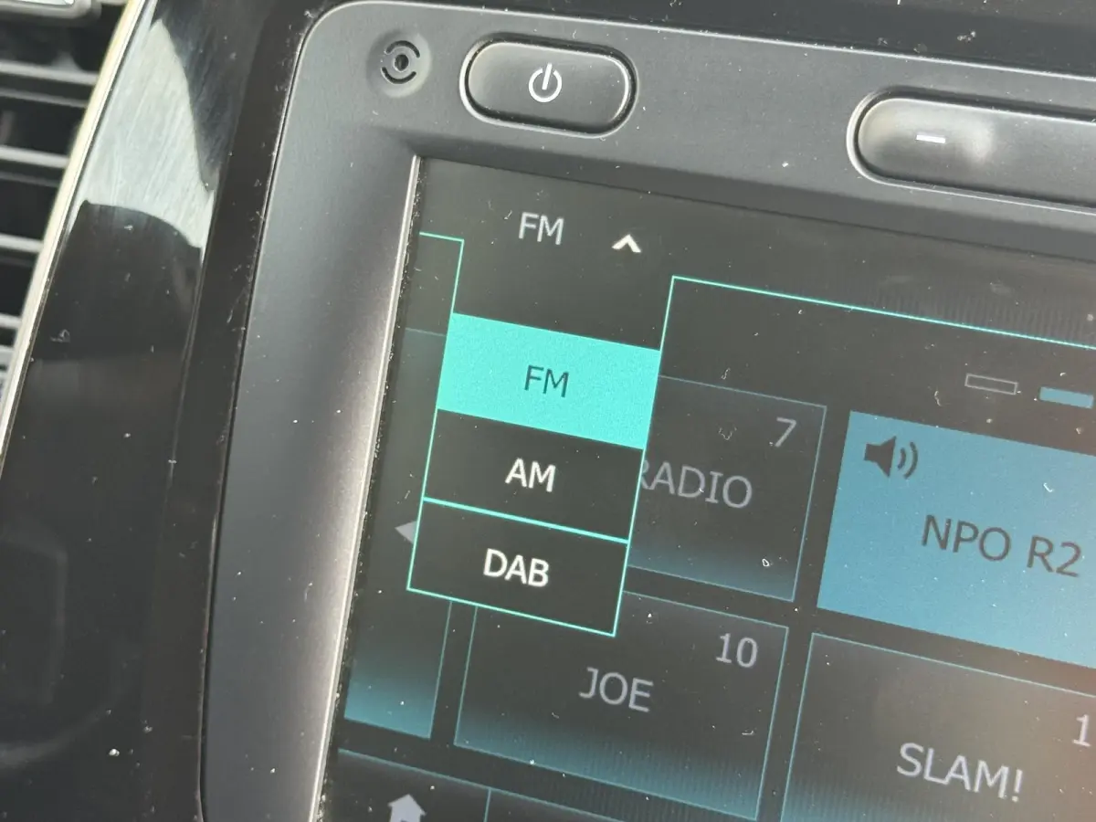 TCe 90 Limited CARPLAY/CRUISE/LED/LMV/NL-AUTO/1E EIG./63.000 KM!