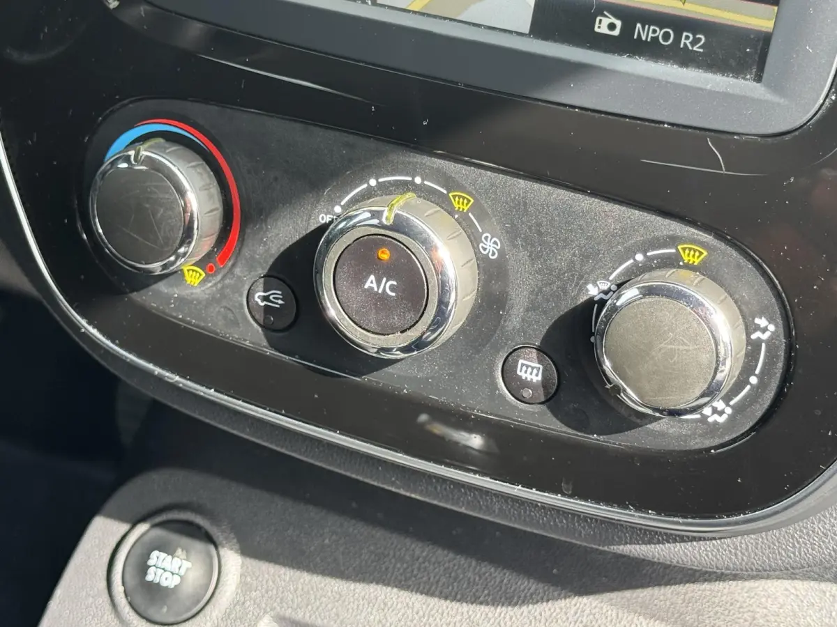 TCe 90 Limited CARPLAY/CRUISE/LED/LMV/NL-AUTO/1E EIG./63.000 KM!
