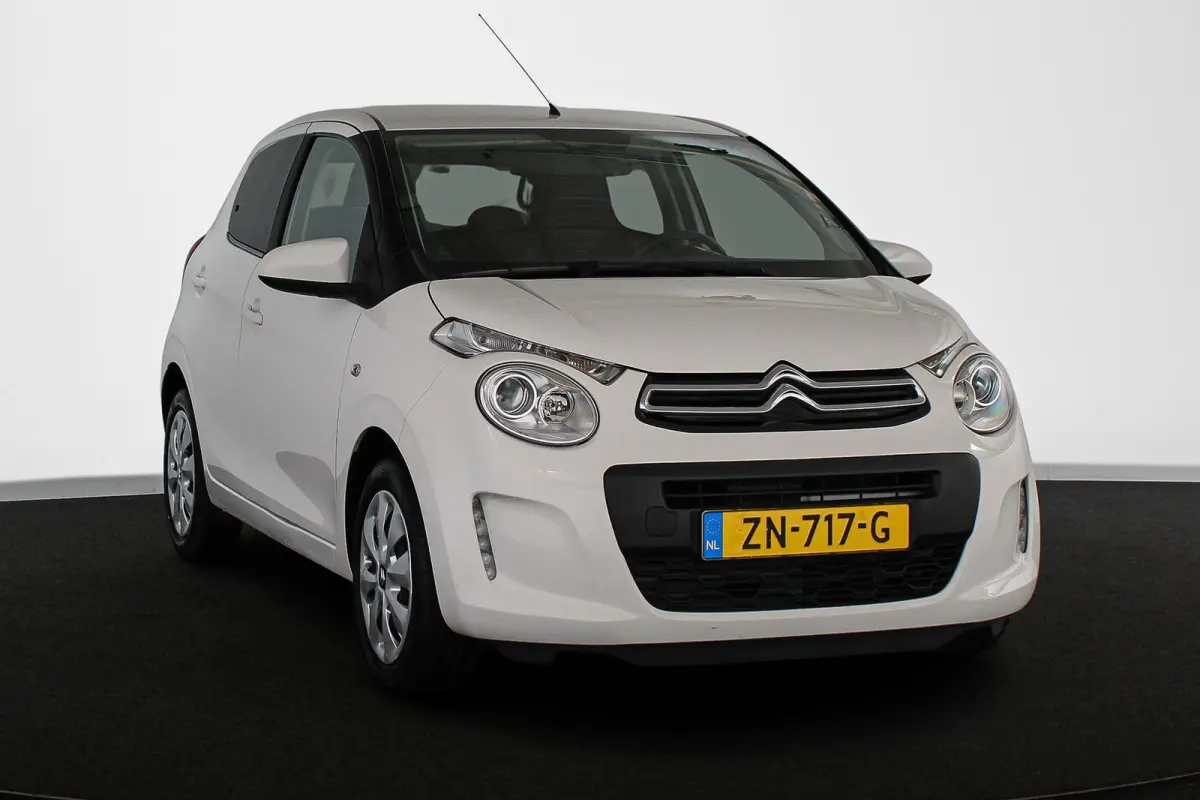 1.0 VTi Feel Automaat Airco Elektrische Ramen